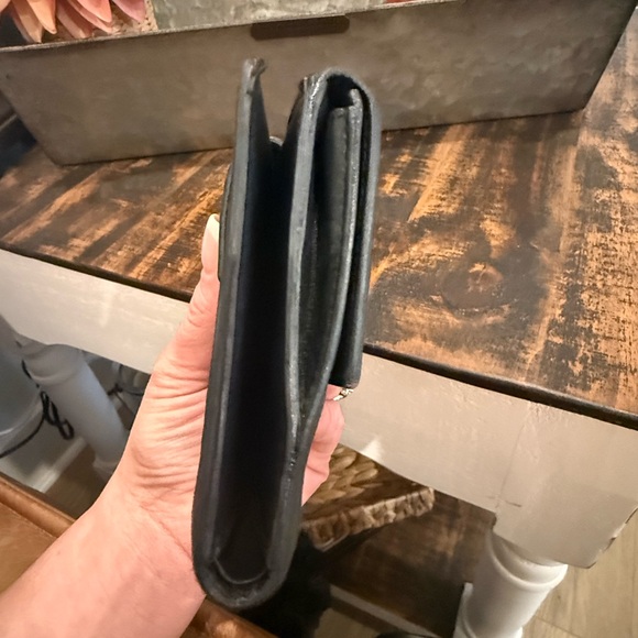 Gucci Black Canvas & Leather Wallet - Picture 4 of 13